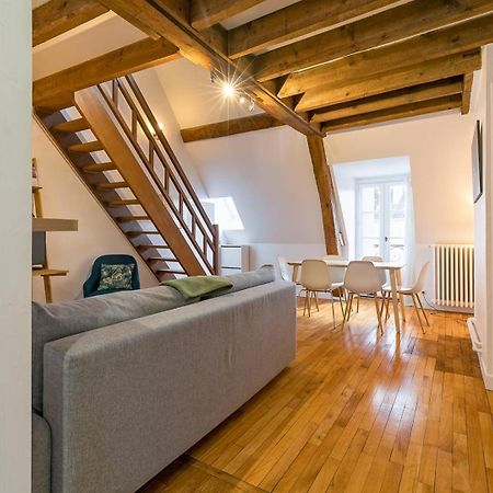 La Plume Aux Pieds Du Parvis Saint Jean Apartment Dijon Exterior foto